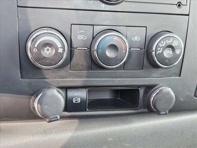 Used 2013 GMC Sierra 3500 W/T image 15