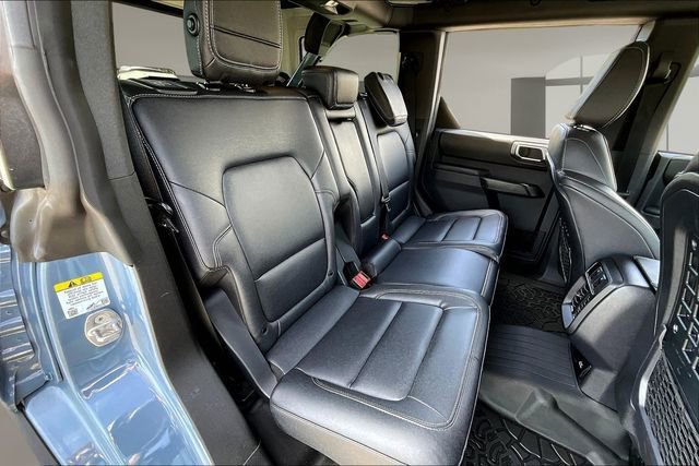 Used 2025 Ford Bronco Badlands AWD/4WD image 15