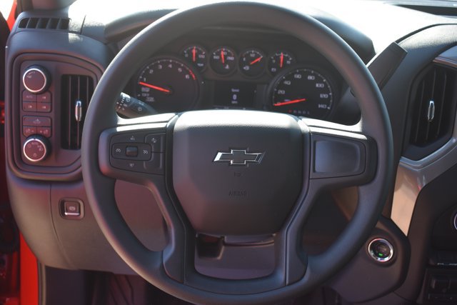 New 2026 Chevrolet Silverado 1500 Custom Trail Boss w/ LPO, Dark Essentials Package AWD/4WD image 21