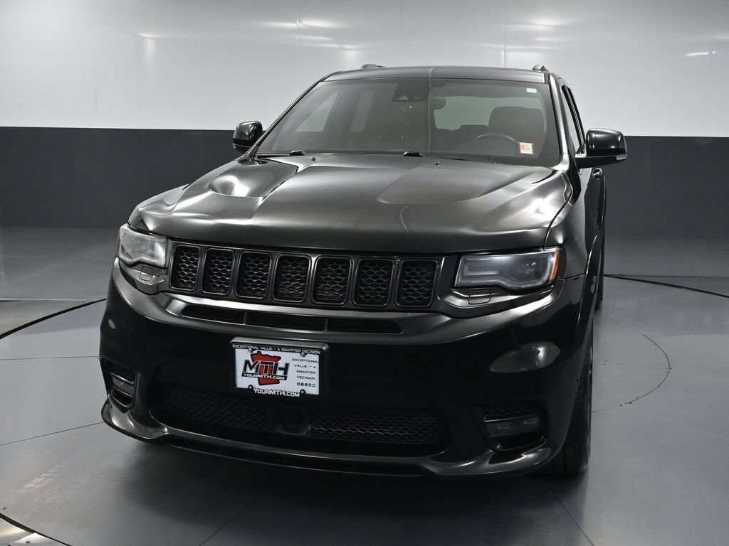 Used 2017 Jeep Grand Cherokee SRT AWD/4WD image 9