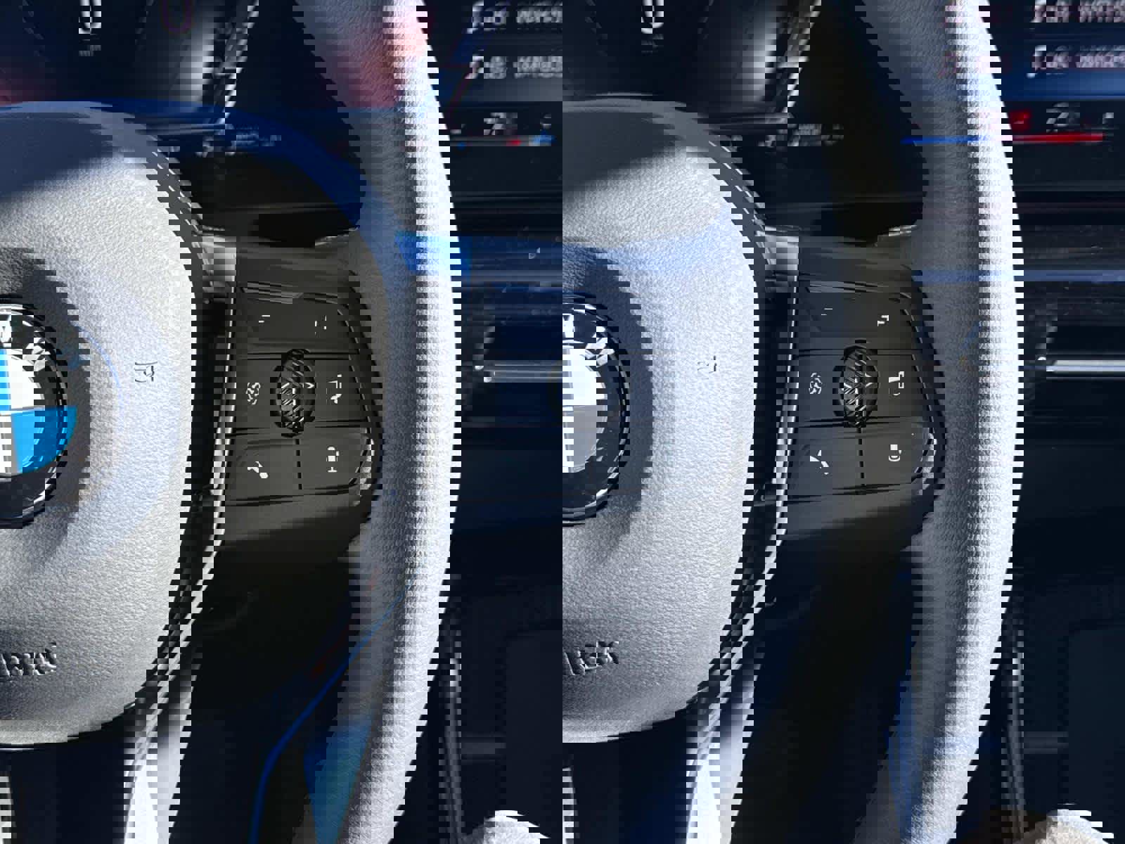 New 2026 BMW X1 xDrive28i w/ Convenience Package image 23