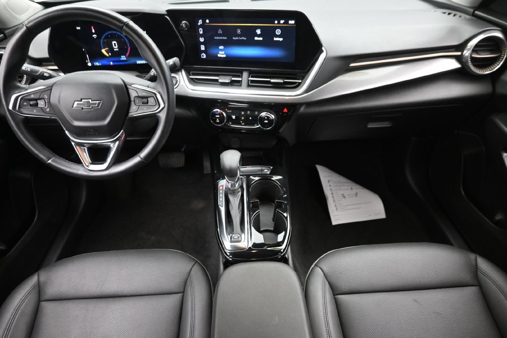 Used 2024 Chevrolet Trax ACTIV w/ Sunroof Package FWD image 15
