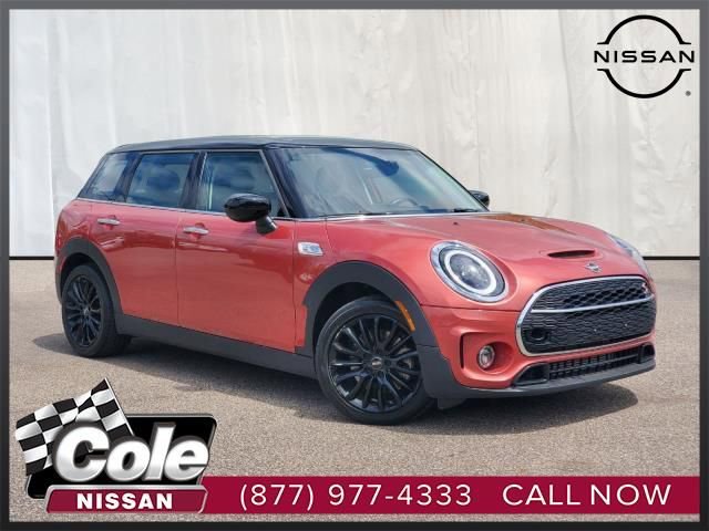 Used 2023 MINI Cooper Clubman S image 1