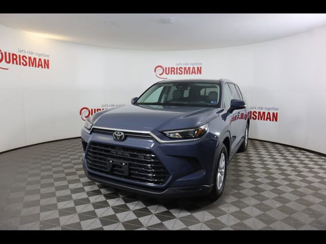 Used 2025 Toyota Grand Highlander XLE image 2