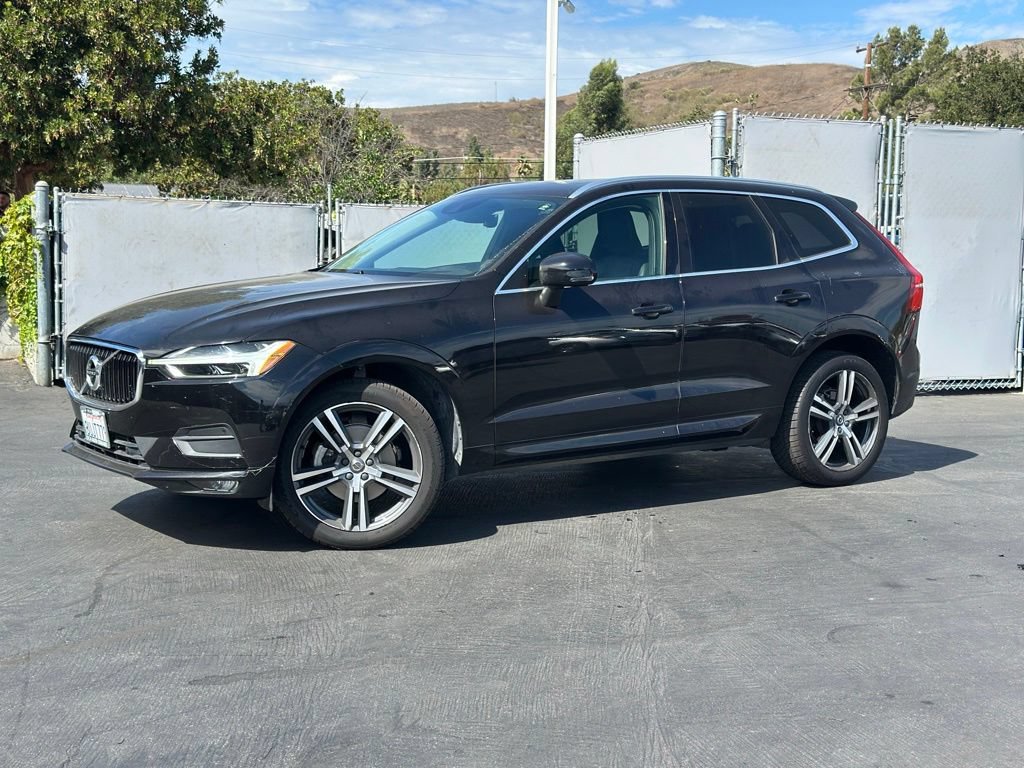 Used 2021 Volvo XC60 T5 Momentum w/ Advanced Package AWD/4WD image 1