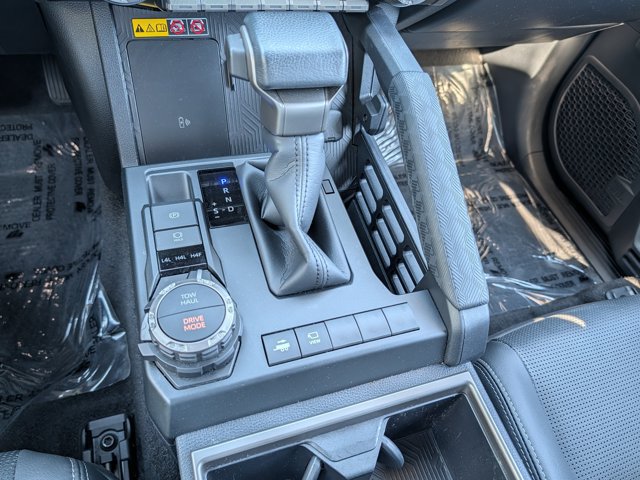 Used 2026 Toyota 4Runner Limited w/ Tow Technology Package AWD/4WD image 26