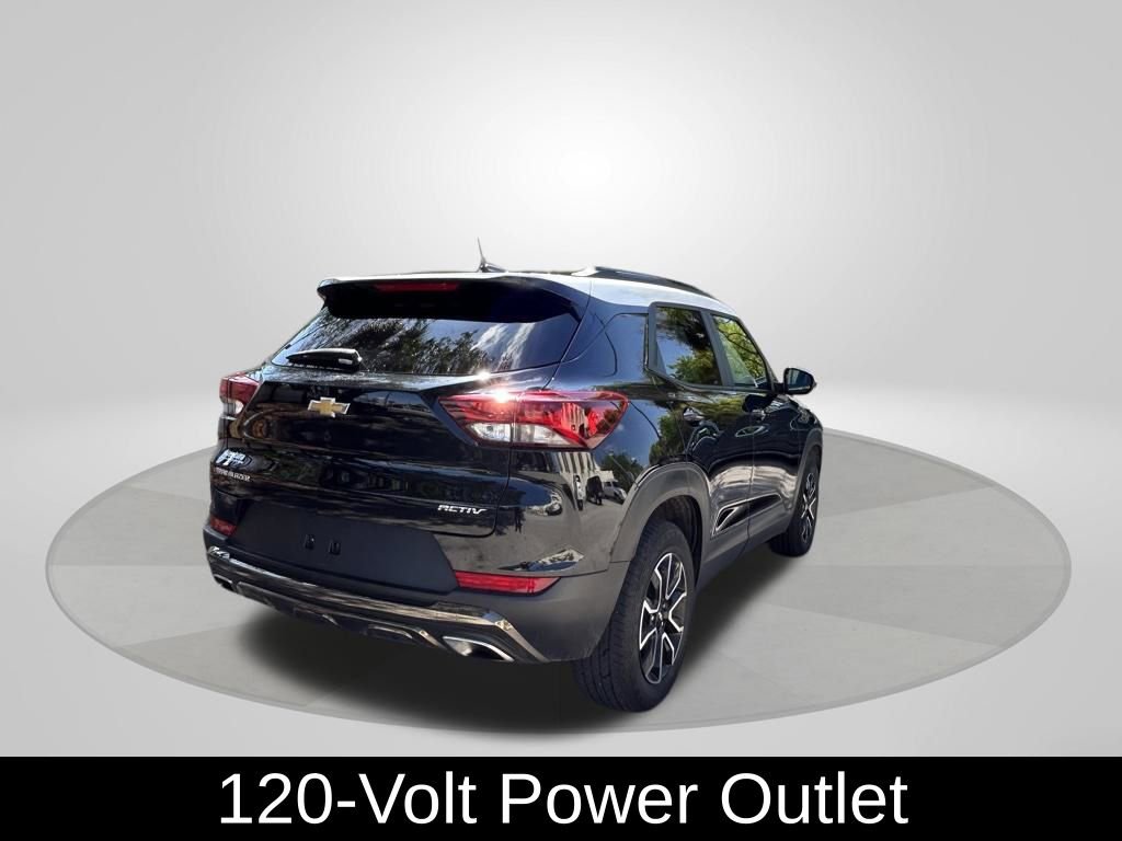 Used 2023 Chevrolet TrailBlazer ACTIV w/ Convenience Package FWD image 7