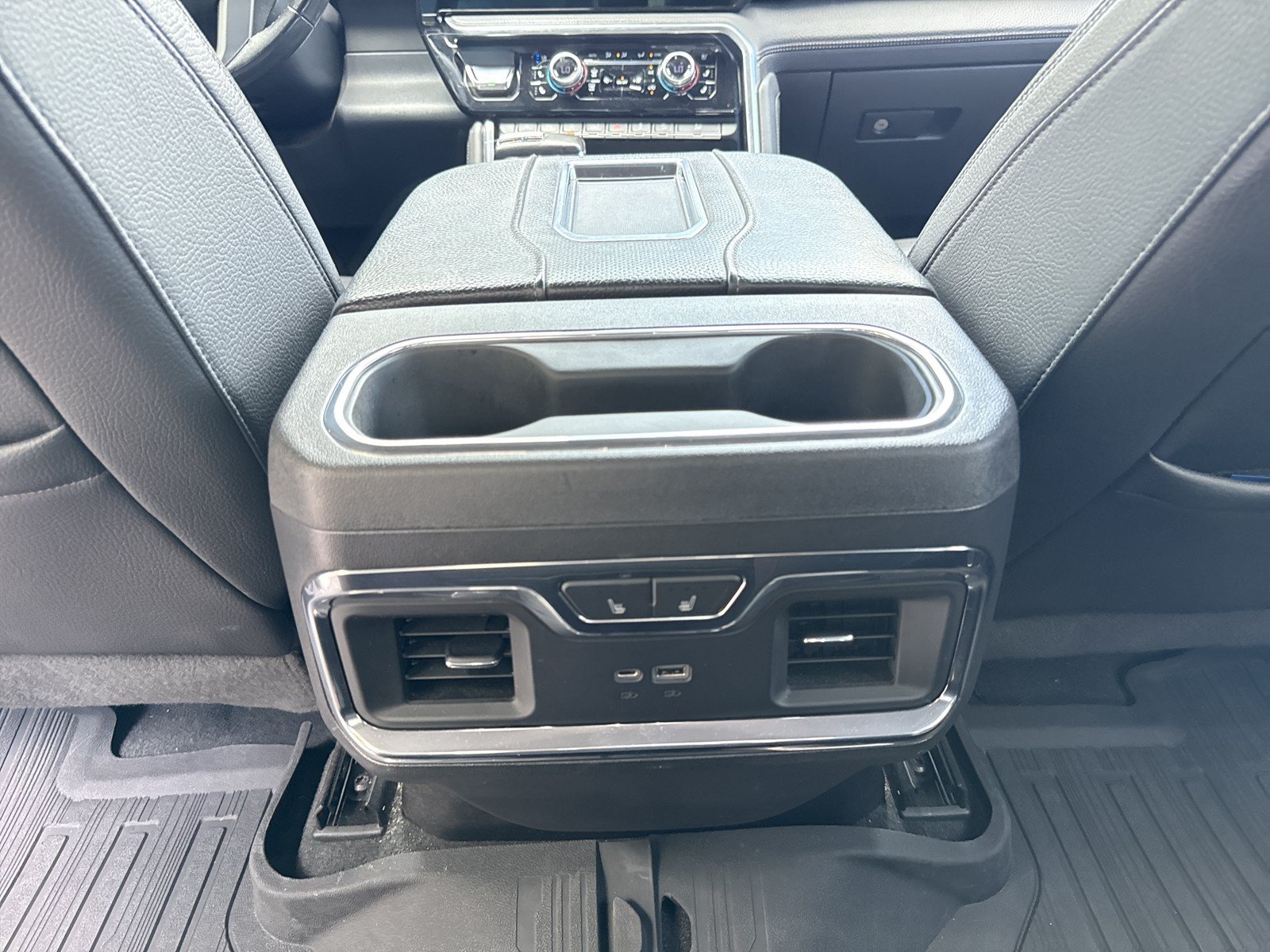 Used 2022 GMC Sierra 1500 Denali AWD/4WD image 37