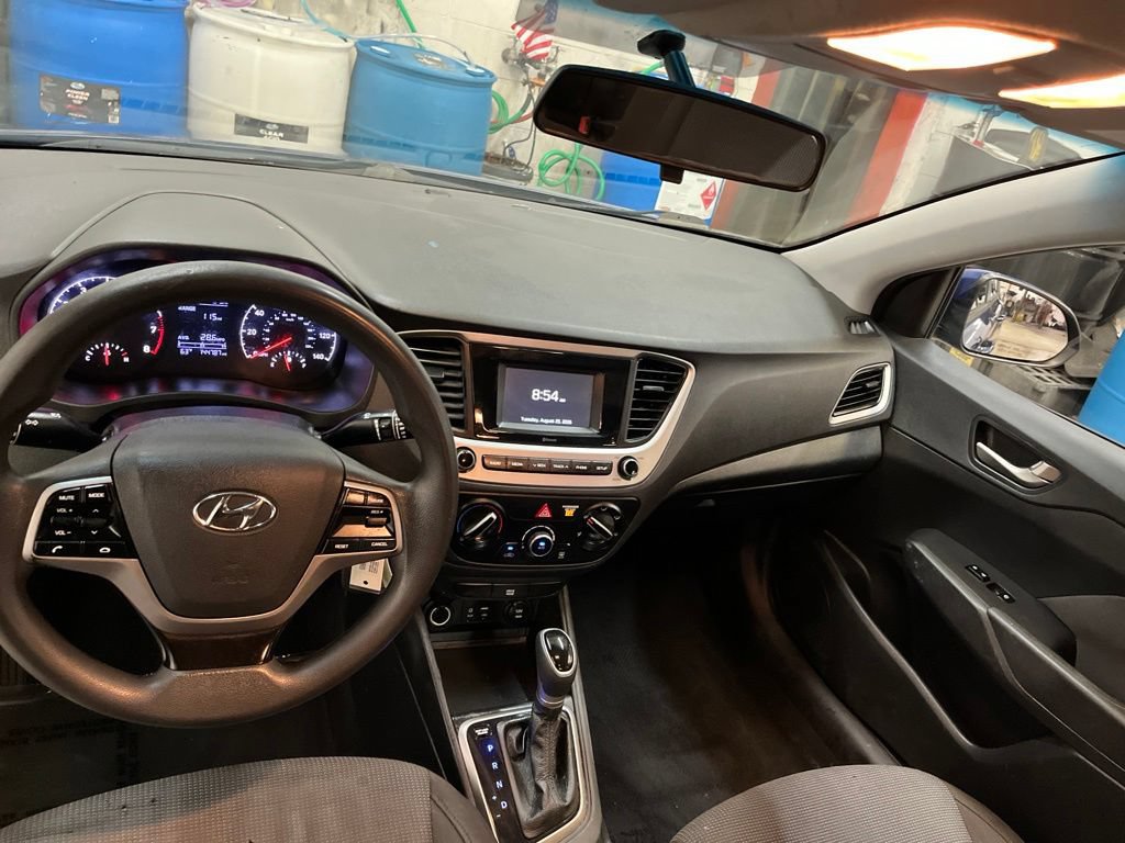 Used 2020 Hyundai Accent SE FWD image 15