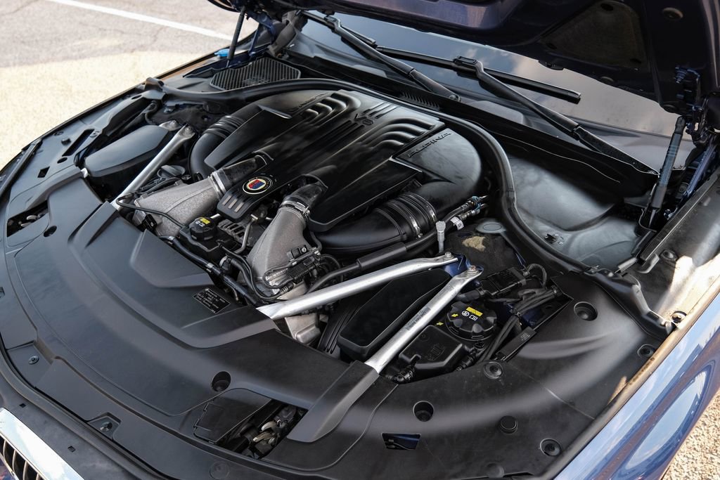 Used 2019 BMW ALPINA B7 xDrive w/ Luxury Rear Seating Package image 51