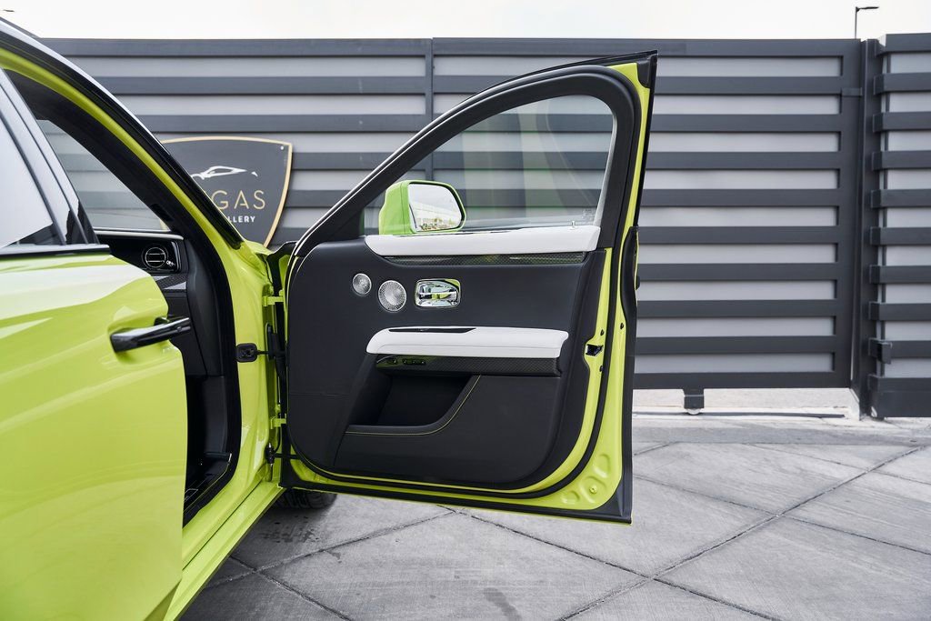 Used 2025 Rolls-Royce Ghost Black Badge image 20