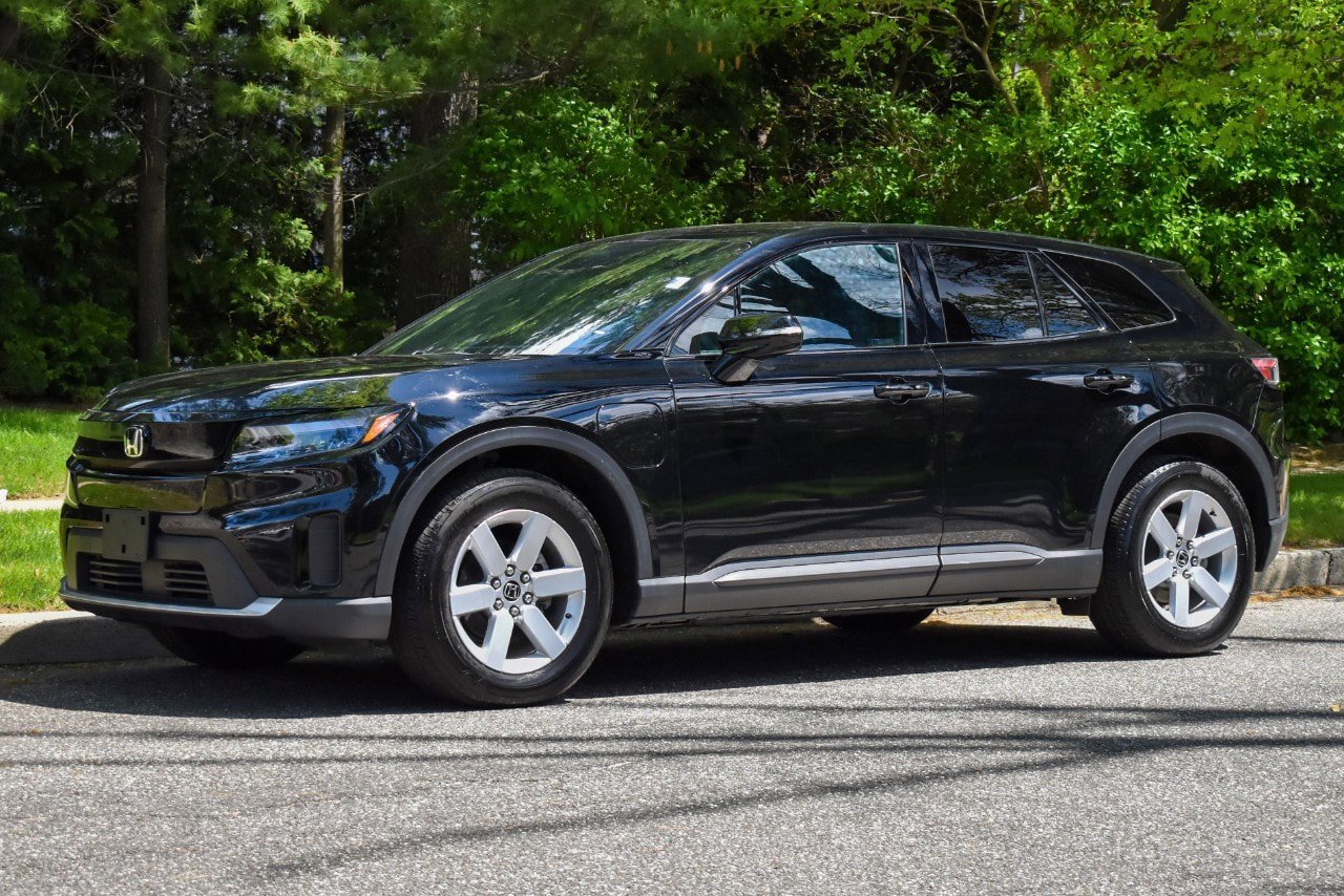 Used 2025 Honda Prologue EX image 2