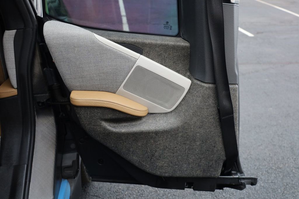 Used 2015 BMW i3 image 16