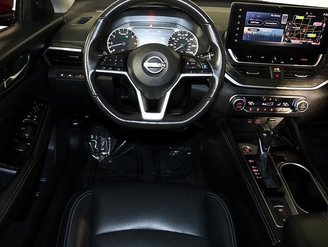 Used 2024 Nissan Altima 2.5 SL image 3