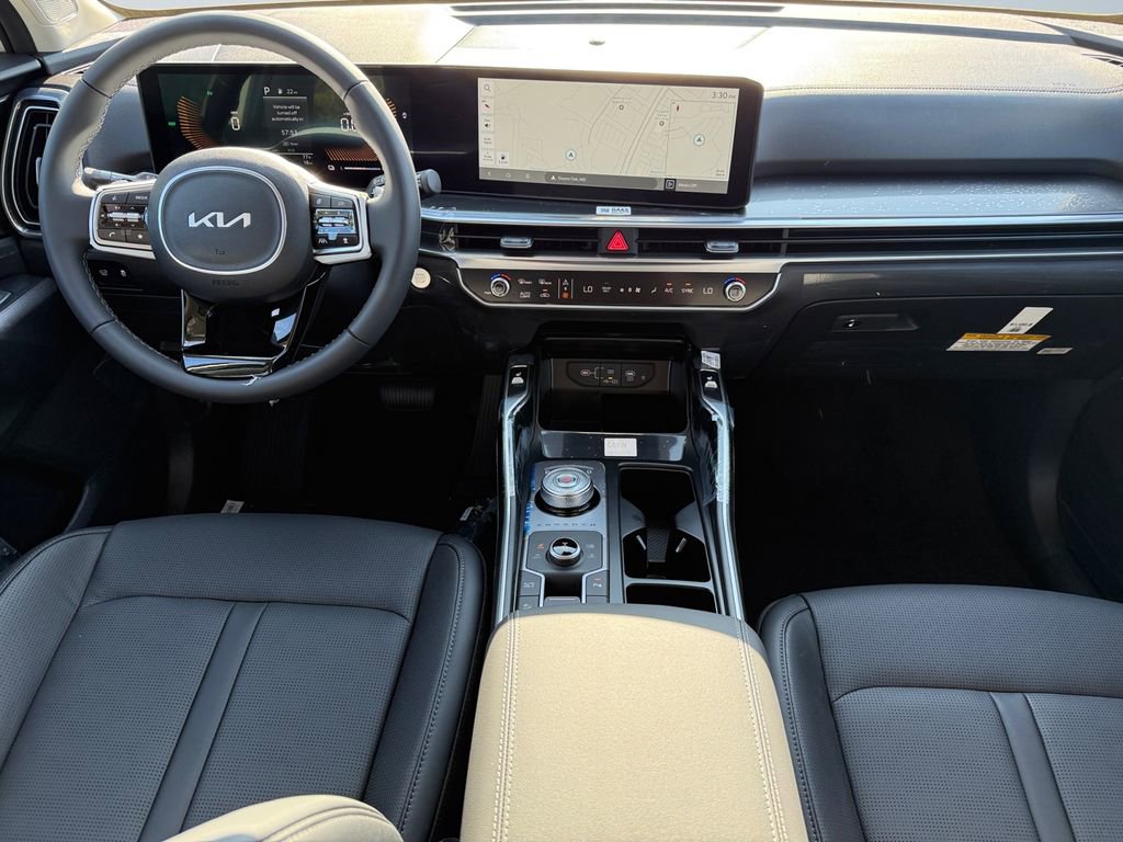 New 2025 Kia Sorento EX image 10