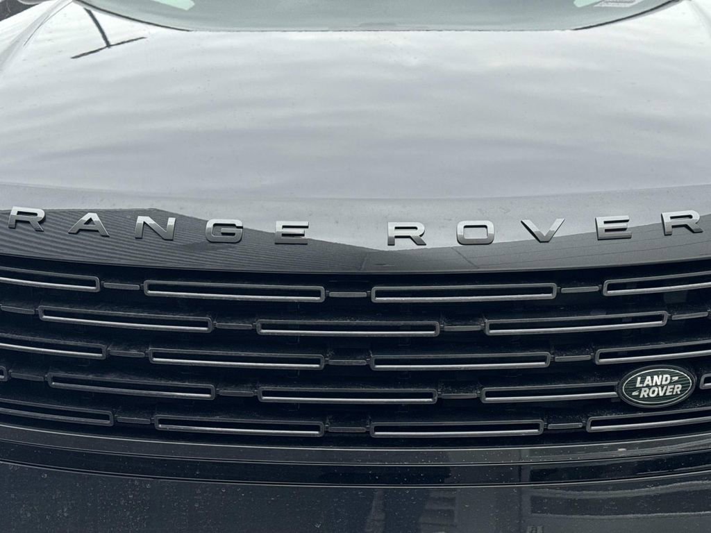 New 2026 Land Rover Range Rover SE image 10