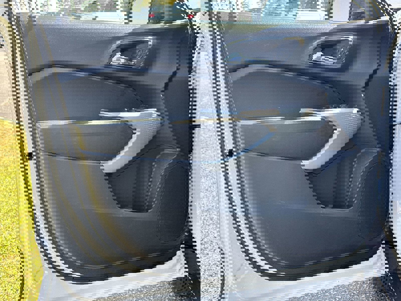 Used 2024 Chevrolet Trax LS image 14