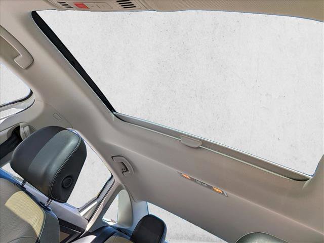 Used 2020 Volkswagen Jetta SEL Premium image 15