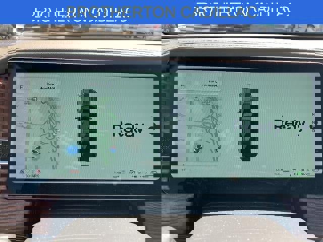 Used 2023 Rivian R1S Adventure image 17