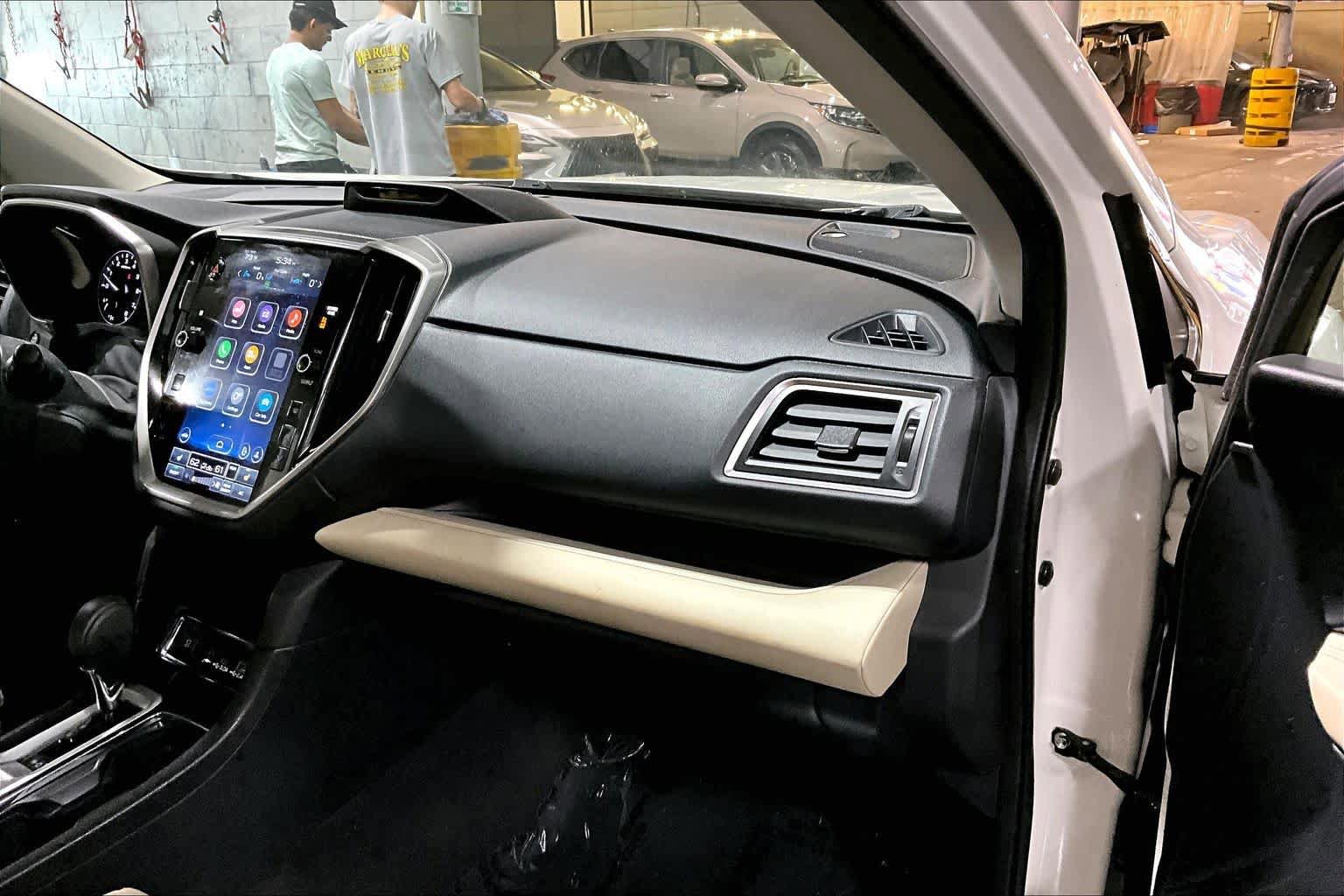 Used 2023 Subaru Ascent Limited w/ Technology Package AWD/4WD image 19