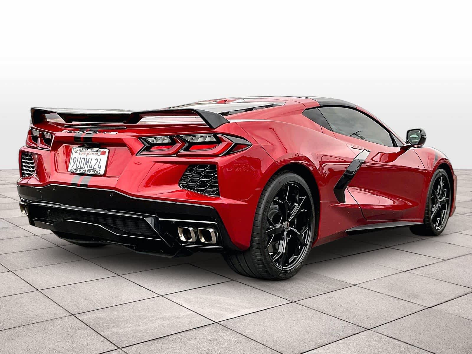 Used 2021 Chevrolet Corvette Stingray Premium Cpe w/ Z51 Performance Package RWD image 15