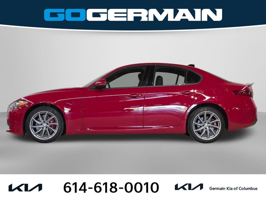 Used 2022 Alfa Romeo Giulia Sprint AWD/4WD image 12