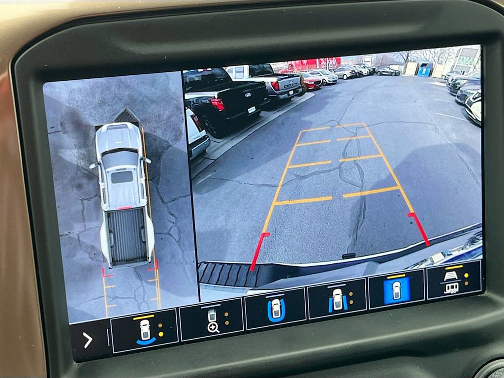 Used 2022 Chevrolet Silverado 3500 High Country w/ Z71 Off-Road Package image 14