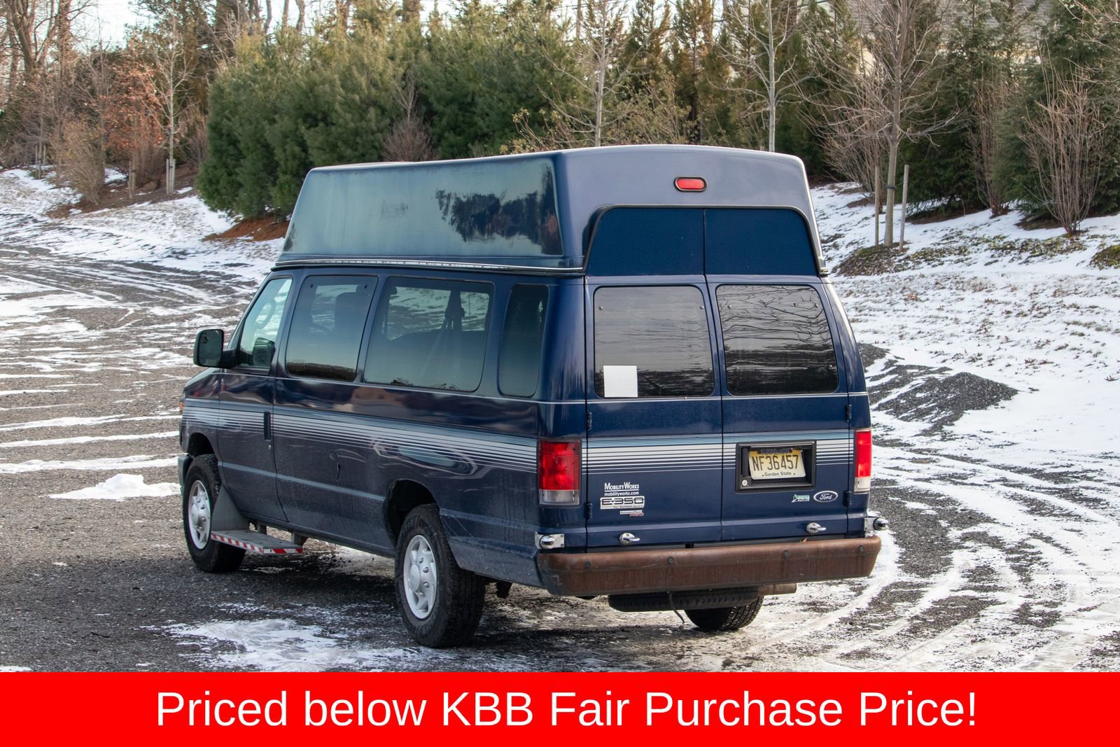 Used 2013 Ford E-350 and Econoline 350 XL w/ PWR Windows & Locks Group image 6