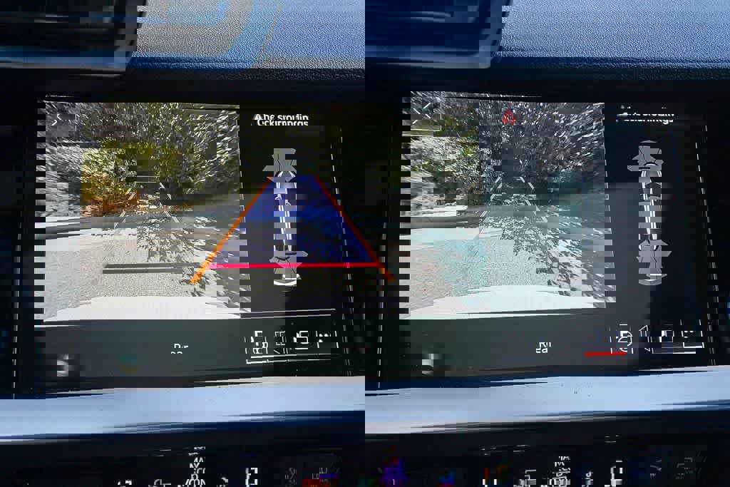 Used 2023 Audi A3 2.0T Premium w/ Convenience Package image 27