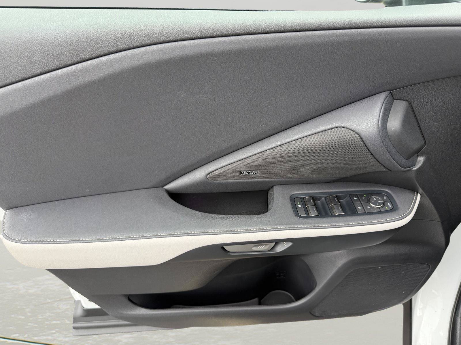 Certified 2025 Lexus TX 500h AWD w/ Technology Package image 7