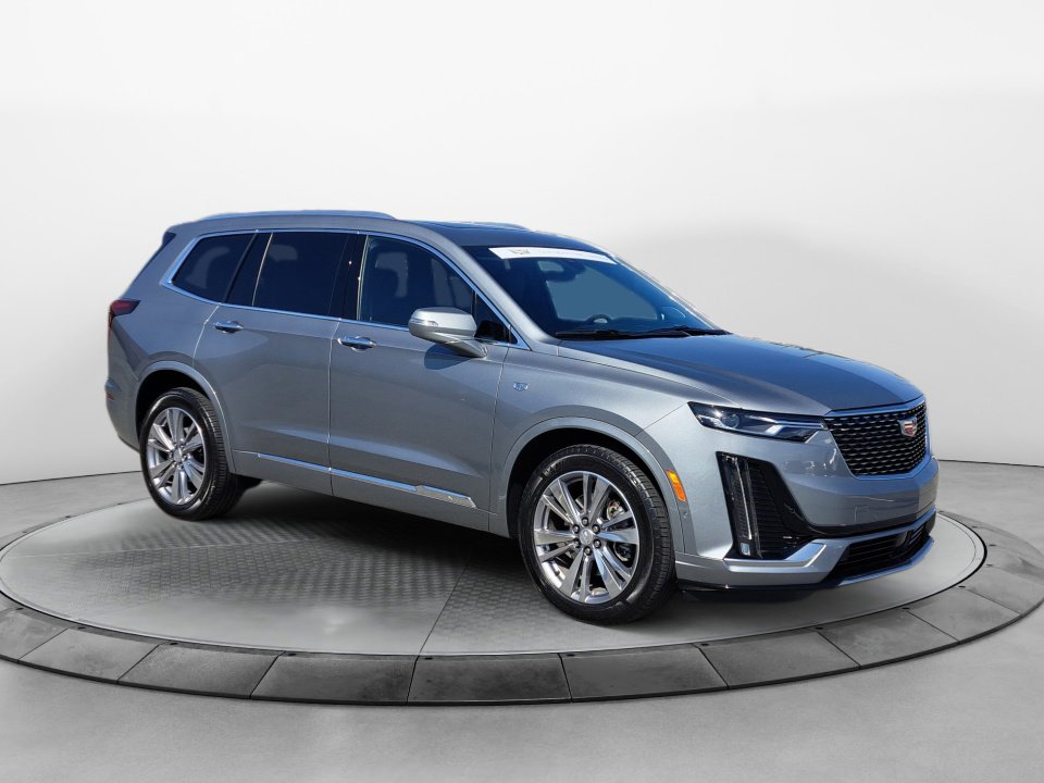 Certified 2024 Cadillac XT6 Premium Luxury w/ Technology Package FWD image 1