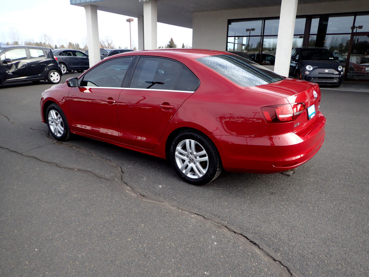 Used 2017 Volkswagen Jetta S image 3