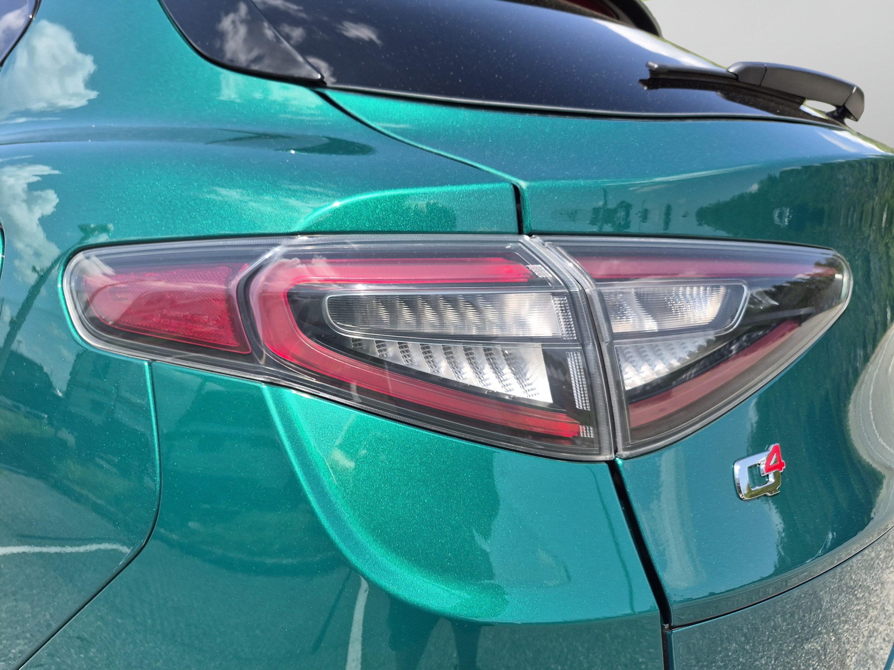 New 2026 Alfa Romeo Stelvio Sprint AWD/4WD image 18