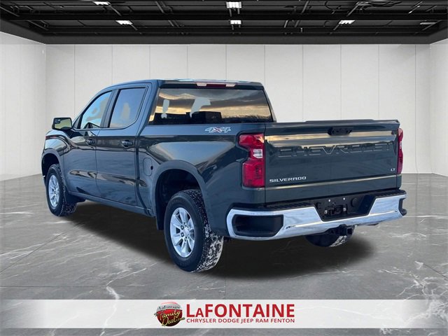 Used 2025 Chevrolet Silverado 1500 LT image 3