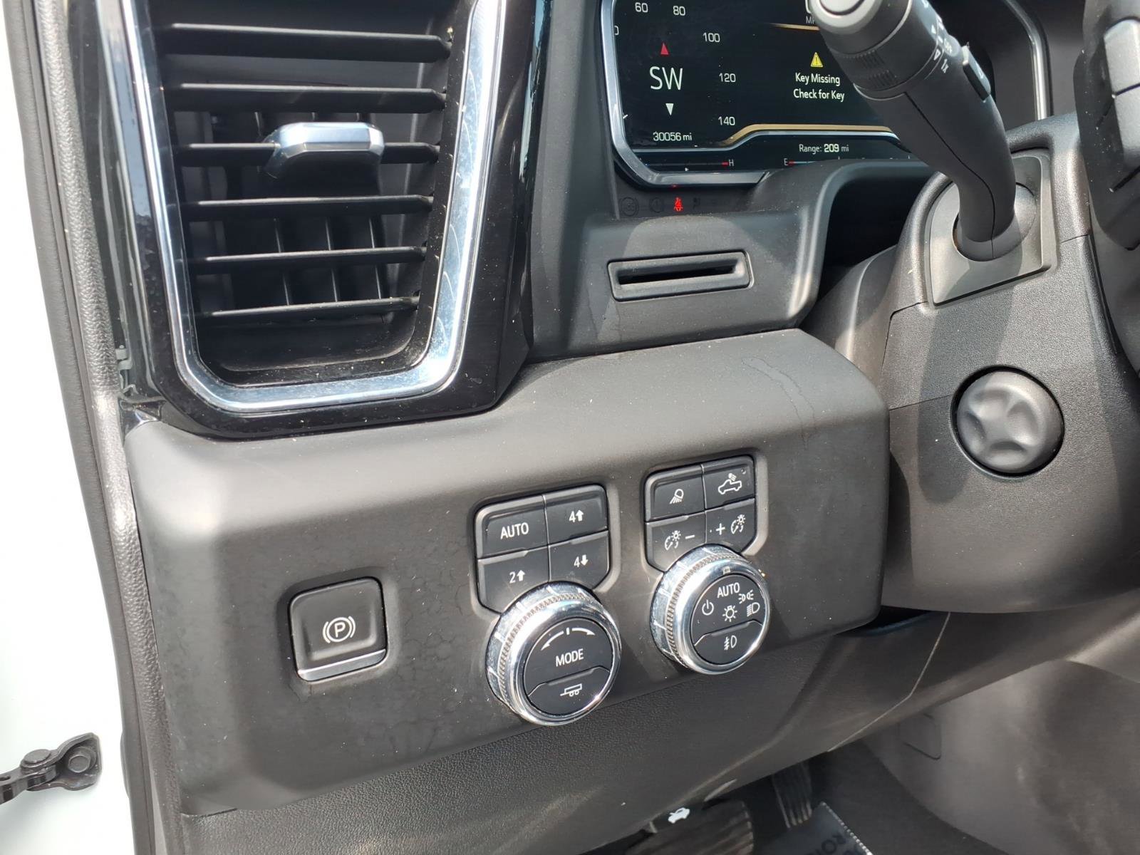 Used 2023 GMC Sierra 1500 Denali AWD/4WD image 23