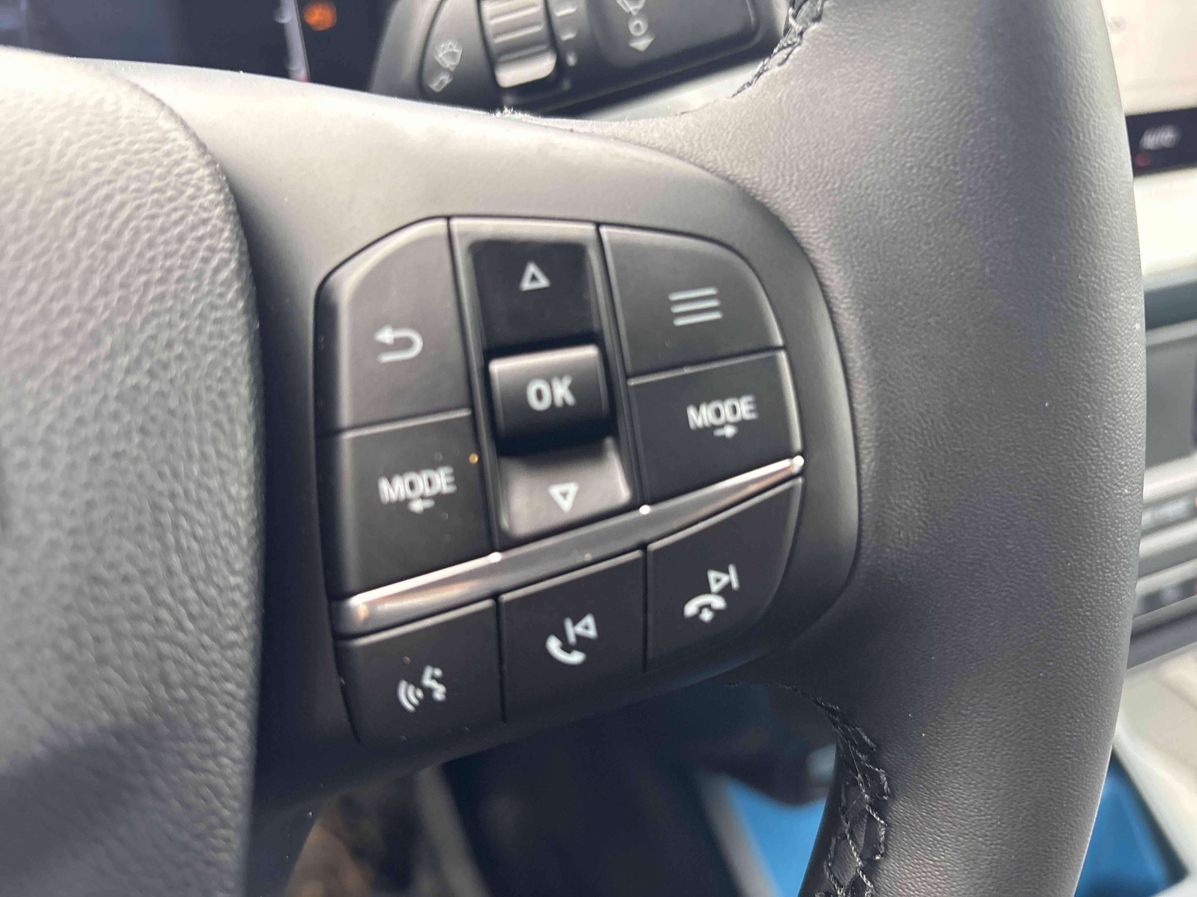 New 2025 Ford Maverick XLT w/ XLT Luxury Package image 20