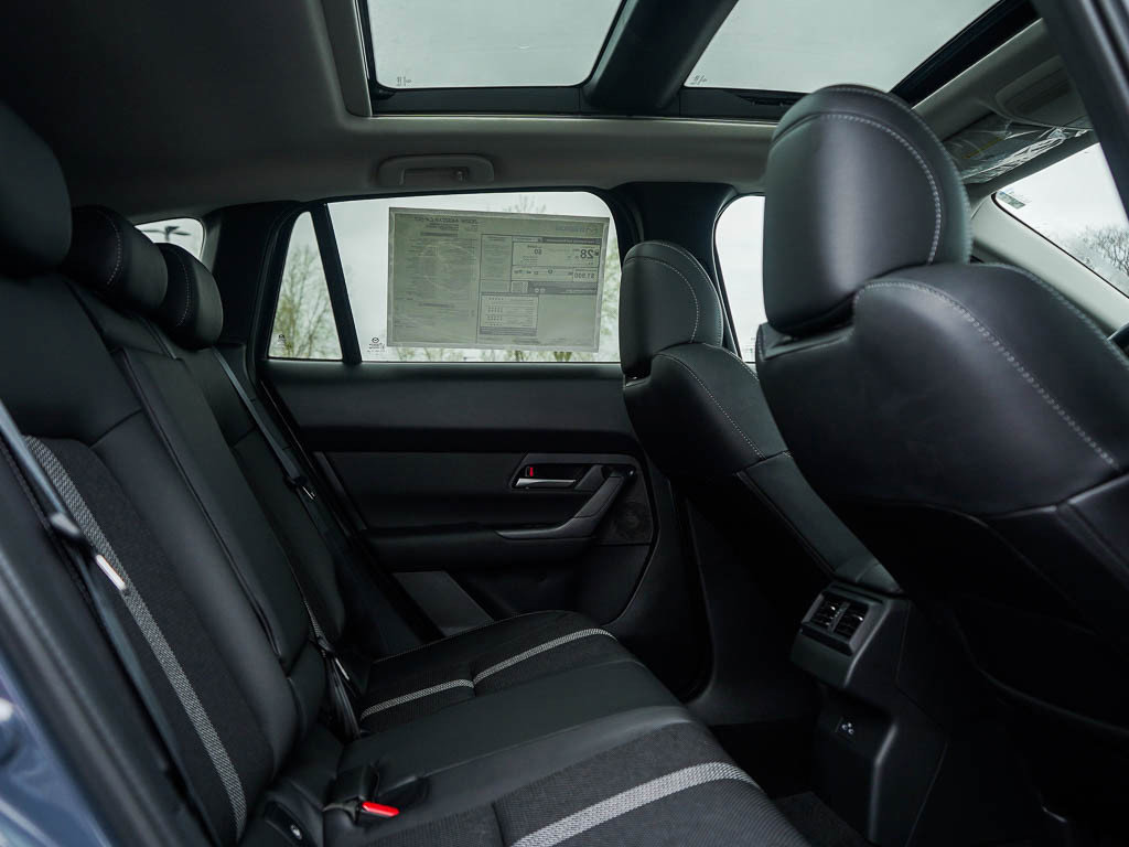 Used 2025 MAZDA CX-50 AWD 2.5 S w/ Premium Package image 13