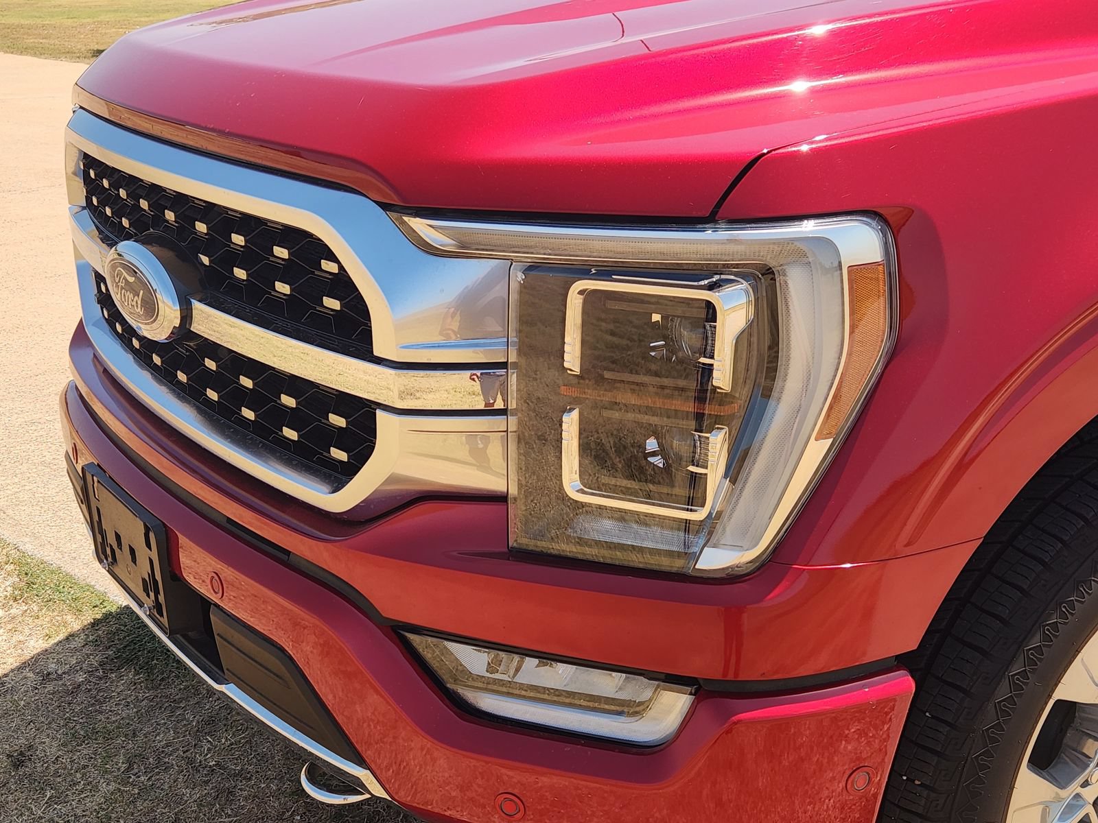 Used 2023 Ford F150 Platinum w/ Equipment Group 701A High AWD/4WD image 12