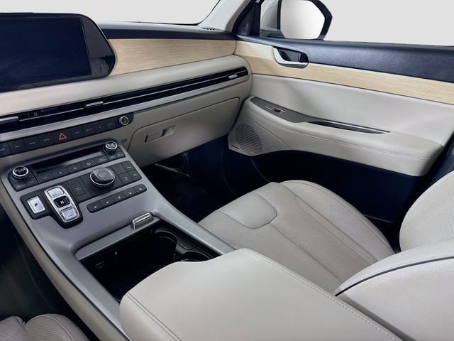 Used 2023 Hyundai Palisade Limited FWD image 25