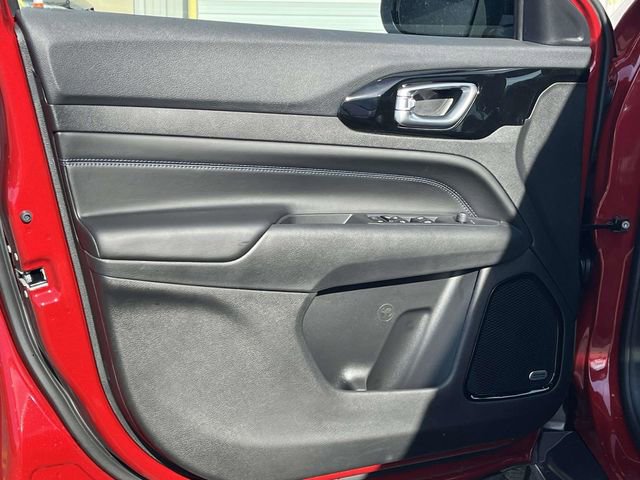 New 2026 Jeep Compass Latitude image 12