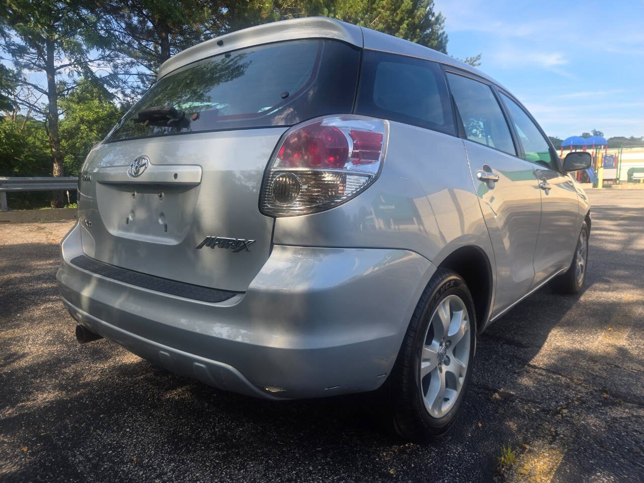 Used 2007 Toyota Matrix XR FWD image 9