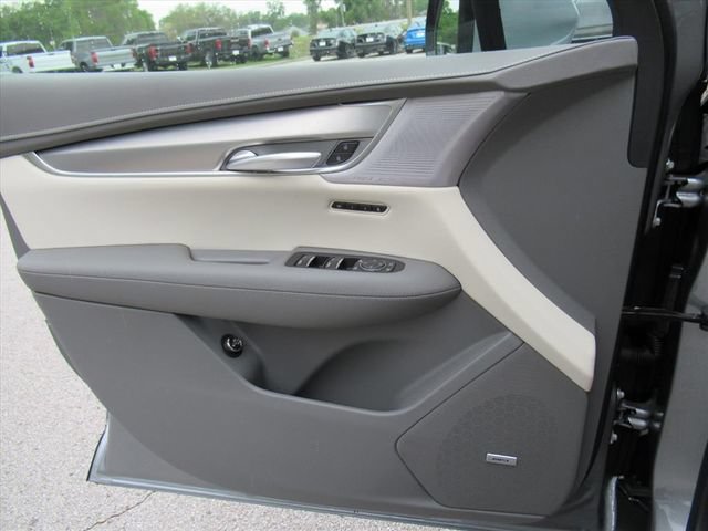 New 2026 Cadillac XT5 Premium Luxury w/ Driver Assist Package FWD image 20