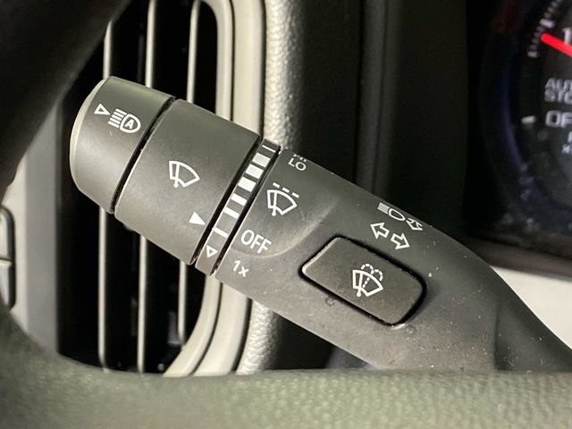 Used 2024 Chevrolet Silverado 1500 Custom AWD/4WD image 17