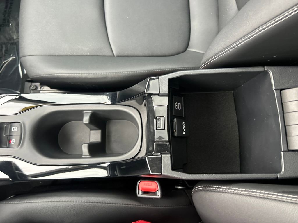 Certified 2024 Toyota Corolla Cross XLE w/ Convenience Package image 23