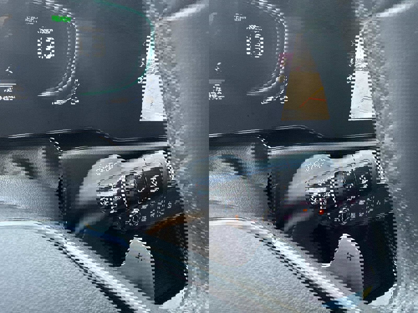 Used 2023 Kia Niro EX Touring image 30