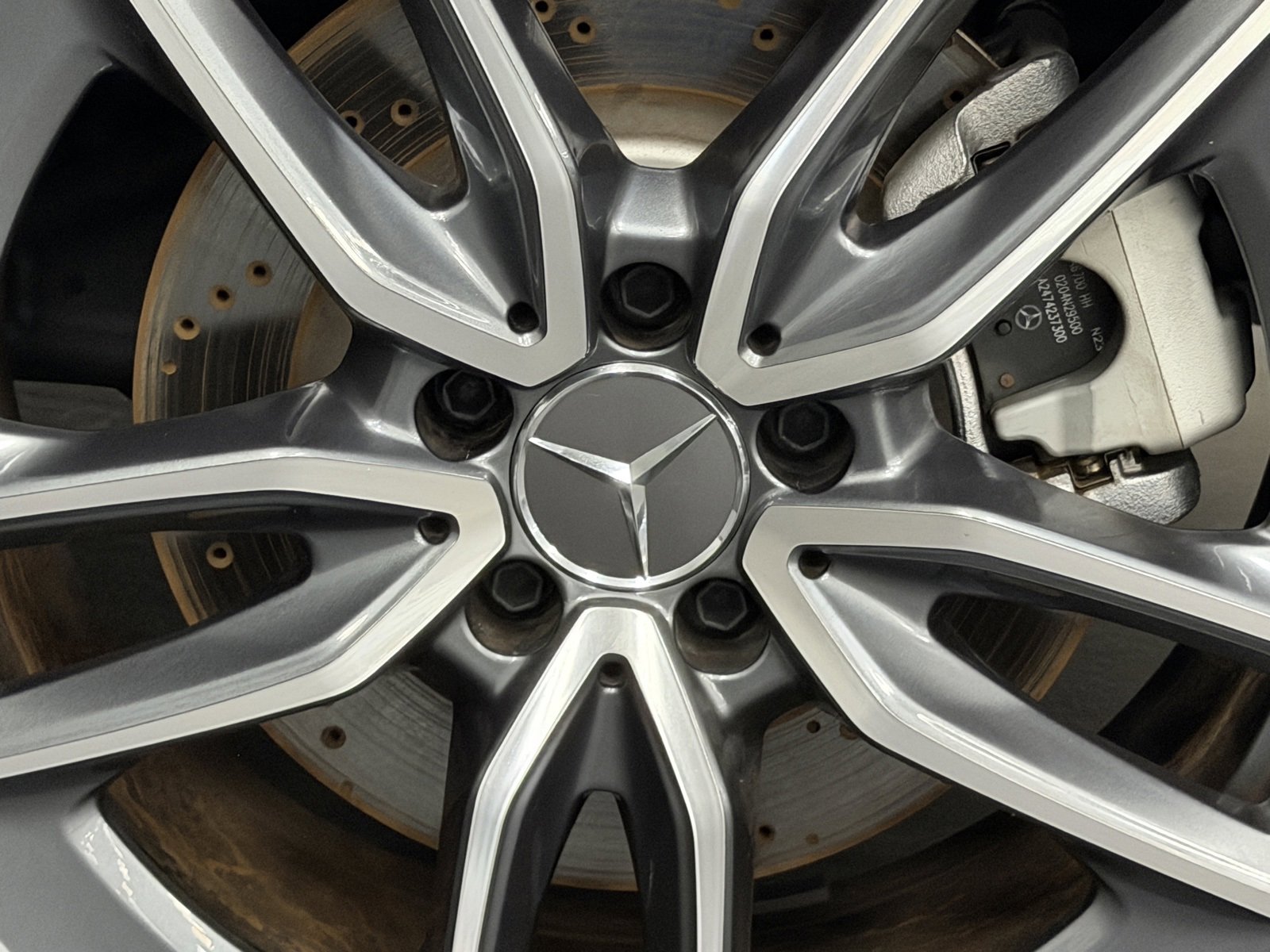 Used 2025 Mercedes-Benz GLA 35 AMG 4MATIC image 19