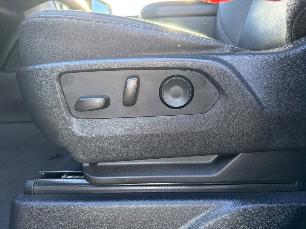 Used 2023 Chevrolet Tahoe LT image 16