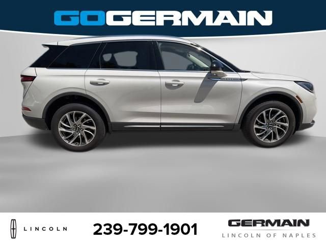 Used 2021 Lincoln Corsair FWD image 8