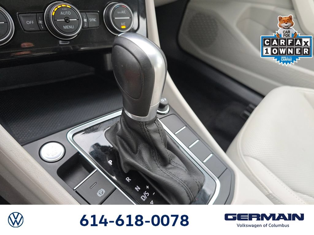Used 2019 Volkswagen Jetta SEL Premium FWD image 27