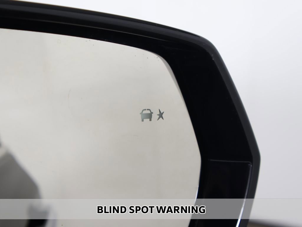 Used 2024 Cadillac XT4 Luxury image 5